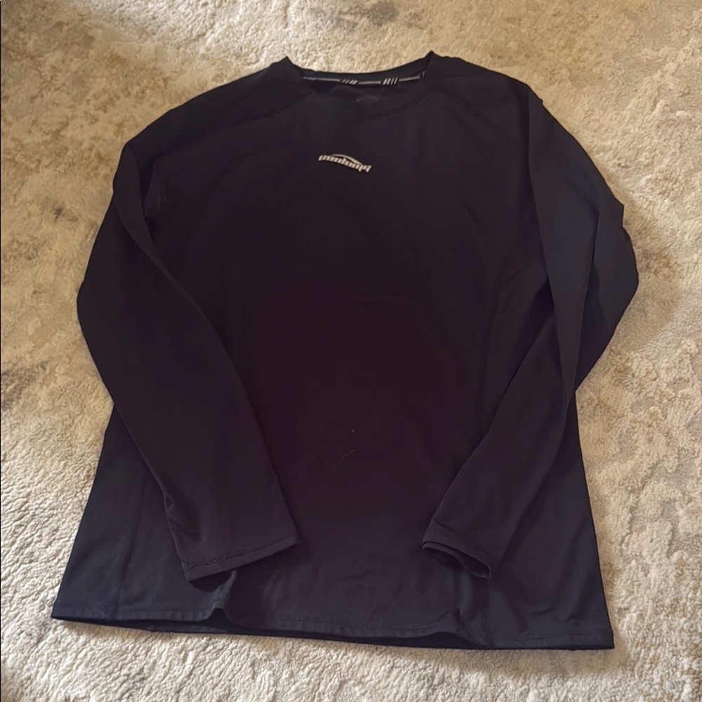 Black Long Sleeve Tee